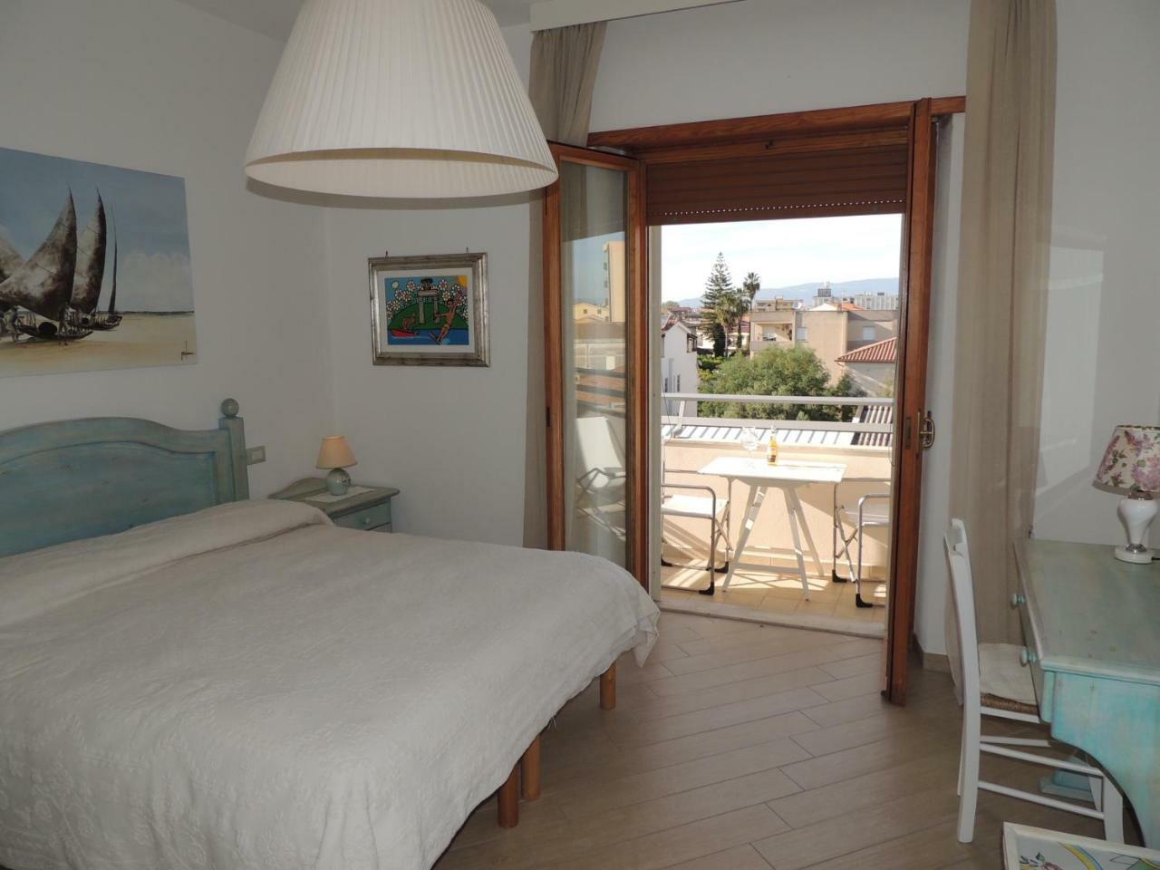 Camera Con Vista Oristano Exterior photo